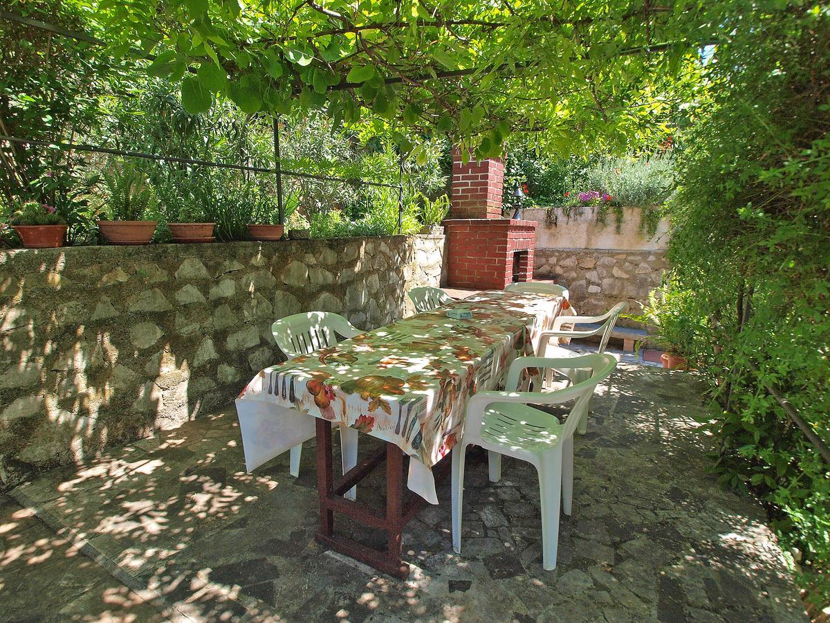 Apartments And Room Rabac 155 Bagian luar foto