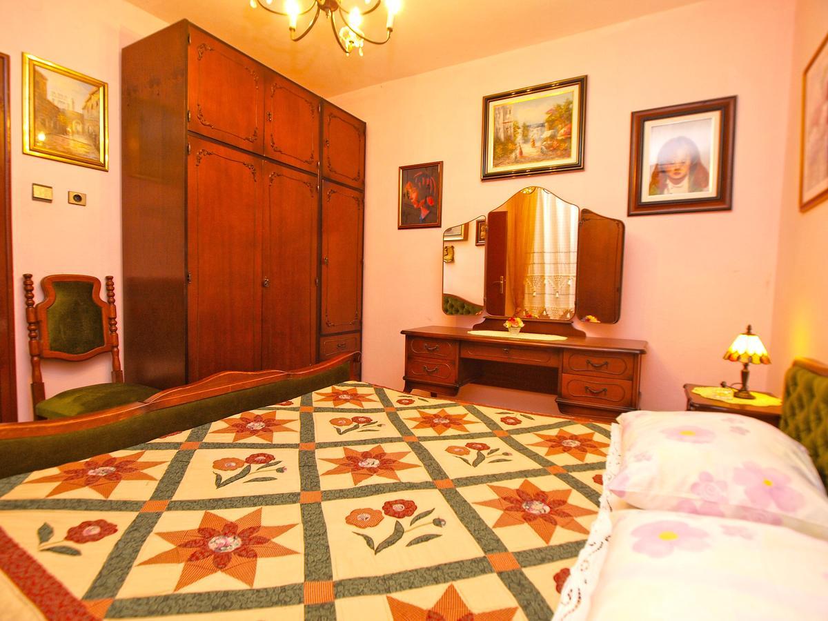 Apartments And Room Rabac 155 Bagian luar foto