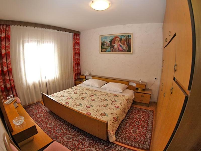 Apartments And Room Rabac 155 Bagian luar foto