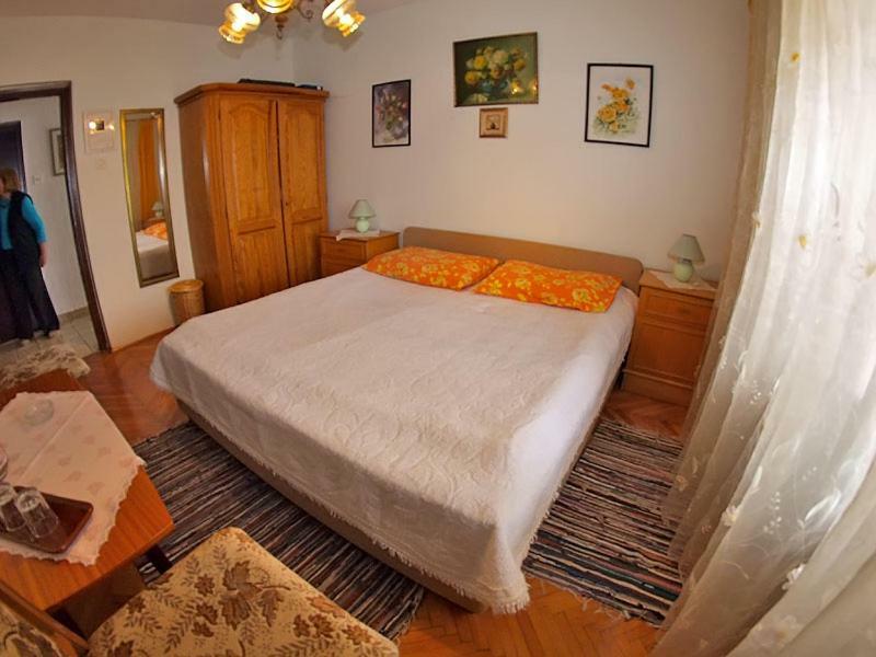 Apartments And Room Rabac 155 Bagian luar foto